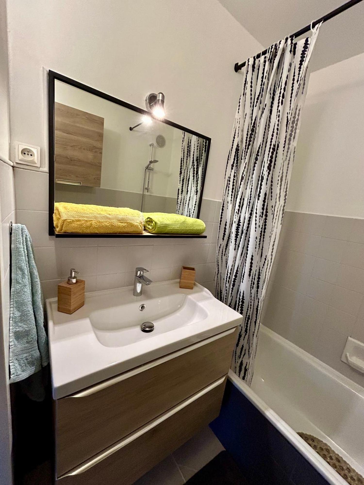 Cocoon Vue Mer ☆ En Face Du Port De Golfe-Juan ☆ 외부 사진